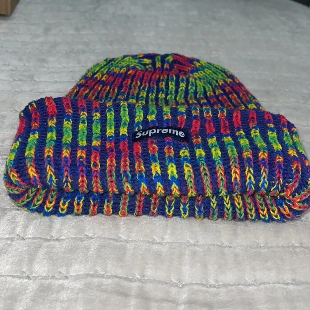 🛑SOLD🛑SUPREME BEANIE brand new excellent condition - Picture 4 of 6